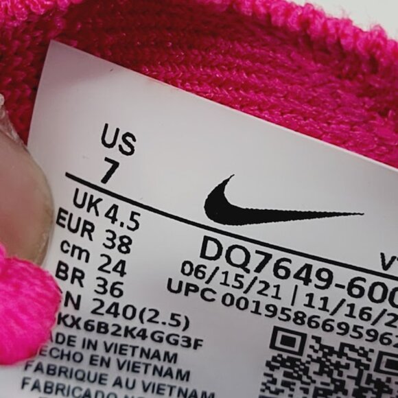 Nike Women's Pink Prime Zebra React Phantom Run Flyknit 2 Athletic Sneaker Sz 7 - Picture 6 of 7